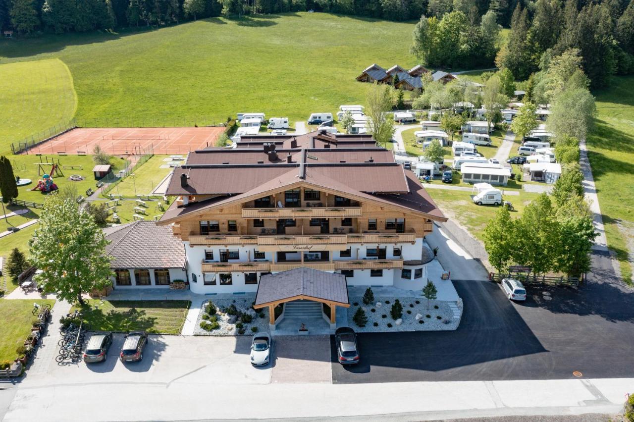 ホテル Franzlhof ゼル エクステリア 写真